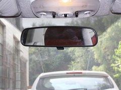 2012款 1.3 手动 灵悦版
