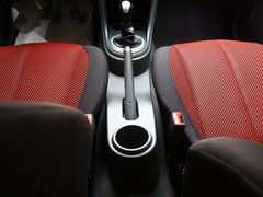 2012款 1.3 手动 灵悦版