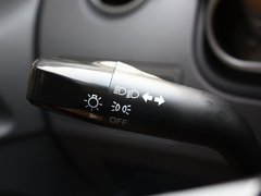 2012款 1.3 手动 灵悦版