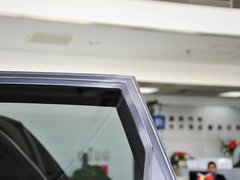 2012款 2.4L 自动 舒适四驱版 5座