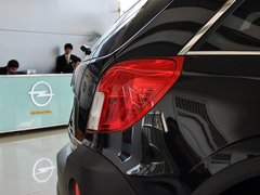 2012款 2.4L 自动 舒适四驱版 5座