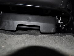 2012款 2.4L 自动 舒适四驱版 5座