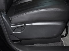 2012款 2.4L 自动 舒适四驱版 5座
