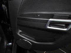 2012款 2.4L 自动 舒适四驱版 5座