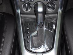 2012款 2.4L 自动 舒适四驱版 5座