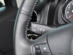 2012款 2.4L 自动 舒适四驱版 5座