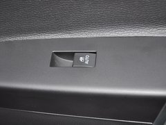 2012款 2.4L 自动 舒适四驱版 5座