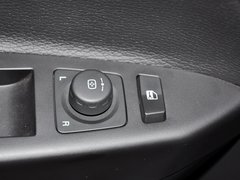 2012款 2.4L 自动 舒适四驱版 5座