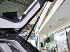 2012款 2.4L 自动 舒适四驱版 5座