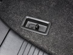 2012款 2.4L 自动 舒适四驱版 5座