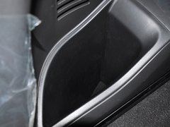 2012款 2.4L 自动 舒适四驱版 5座