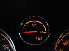 安德拉 2012款 2.4L 自动 舒适四驱版 5座
