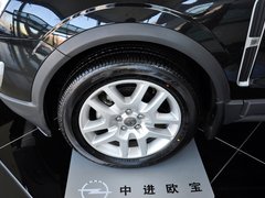 2012款 2.4L 自动 舒适四驱版 5座