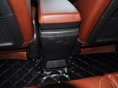 2012款 2.4L 自动 舒适四驱版 5座