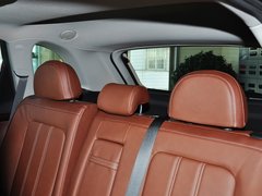 2012款 2.4L 自动 舒适四驱版 5座