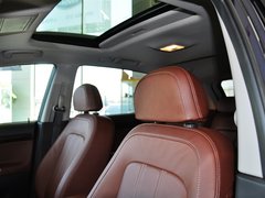 2012款 2.4L 自动 舒适四驱版 5座