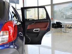 2012款 2.4L 自动 舒适四驱版 5座