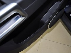 2012款 2.4L 自动 舒适四驱版 5座