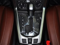 2012款 2.4L 自动 舒适四驱版 5座
