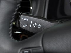 2012款 2.4L 自动 舒适四驱版 5座