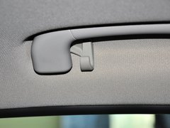 2012款 2.4L 自动 舒适四驱版 5座