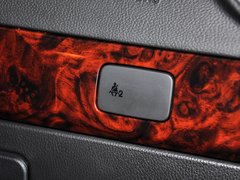 2012款 2.4L 自动 舒适四驱版 5座
