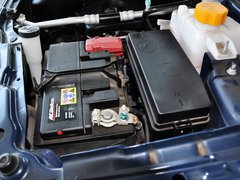 2012款 2.4L 自动 舒适四驱版 5座