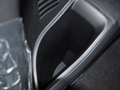 2012款 2.4L 自动 舒适四驱版 5座
