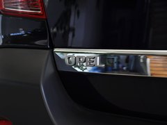 2012款 2.4L 自动 舒适四驱版 5座