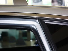 2012款 2.4L 自动 舒适四驱版 5座