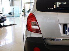 2012款 2.4L 自动 舒适四驱版 5座