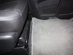 2012款 2.4L 自动 舒适四驱版 5座