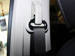2012款 2.4L 自动 舒适四驱版 5座