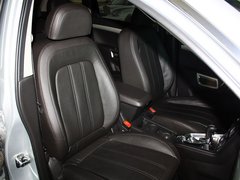2012款 2.4L 自动 舒适四驱版 5座
