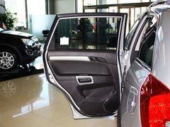 2012款 2.4L 自动 舒适四驱版 5座