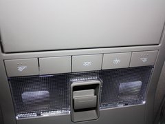 2012款 2.4L 自动 舒适四驱版 5座