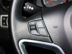 2012款 2.4L 自动 舒适四驱版 5座