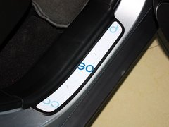 2012款 2.4L 自动 舒适四驱版 5座