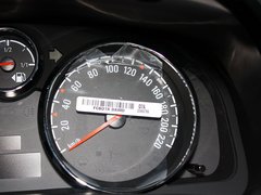 2012款 2.4L 自动 舒适四驱版 5座