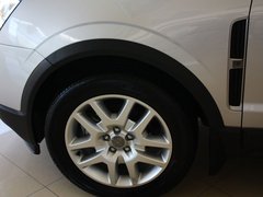 2012款 2.4L 自动 舒适四驱版 5座