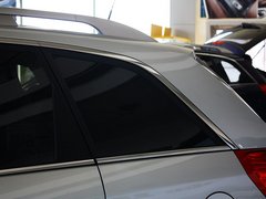 2012款 2.4L 自动 舒适四驱版 5座