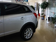 2012款 2.4L 自动 舒适四驱版 5座