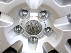 2012款 2.4L 自动 舒适四驱版 5座
