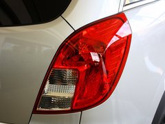 2012款 2.4L 自动 舒适四驱版 5座