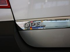 2012款 2.4L 自动 舒适四驱版 5座