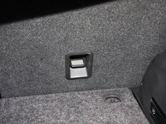 2012款 2.4L 自动 豪华四驱版 5座