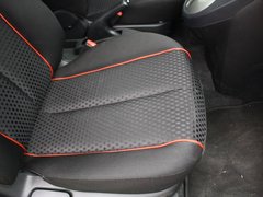 2012款 两厢 1.3L 手动 炫动标准版