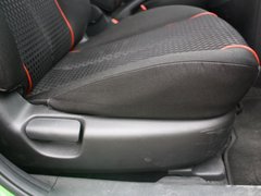 2012款 两厢 1.3L 手动 炫动标准版
