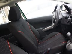 2012款 两厢 1.3L 手动 炫动标准版