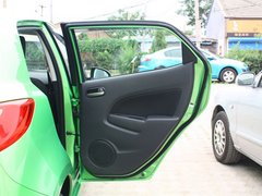 2012款 两厢 1.3L 手动 炫动标准版